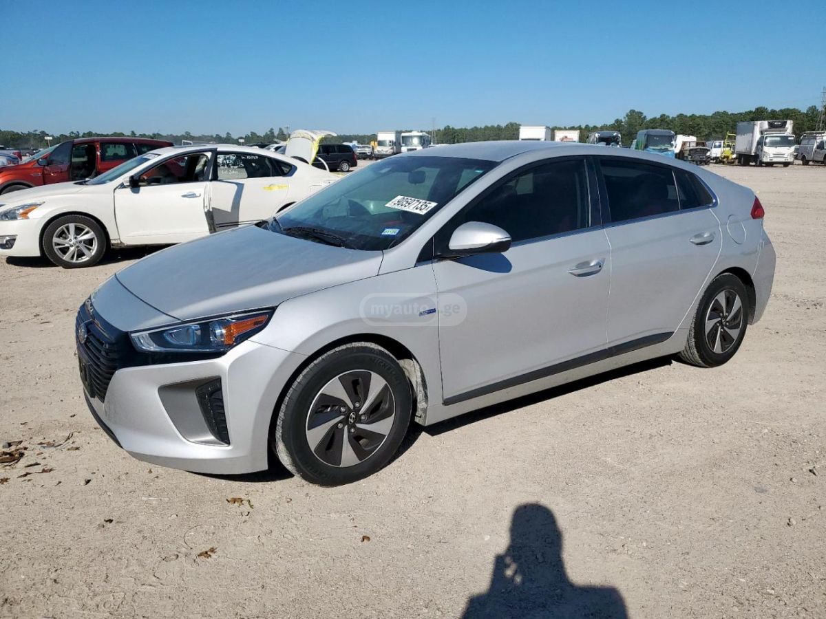 Hyundai Ioniq