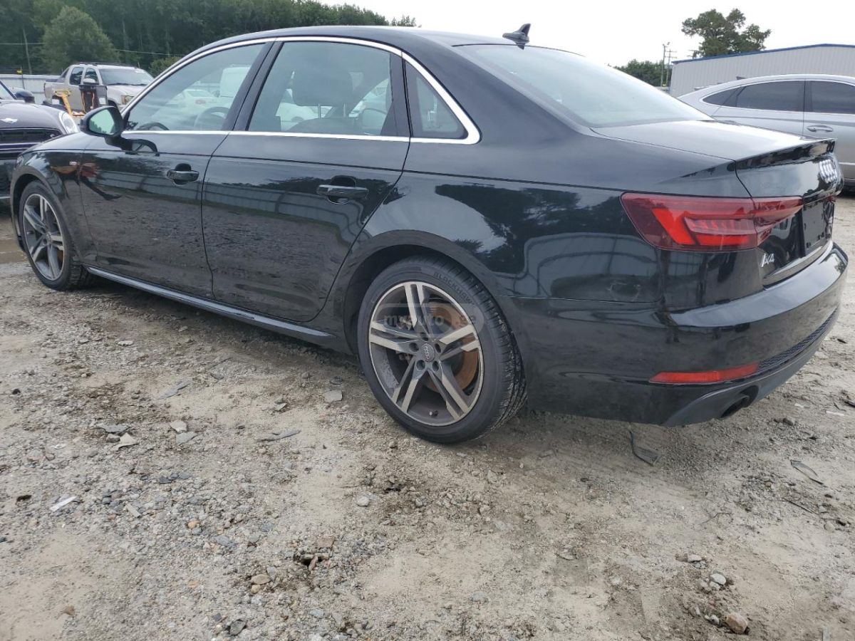 Audi A4 2018 — photo 2