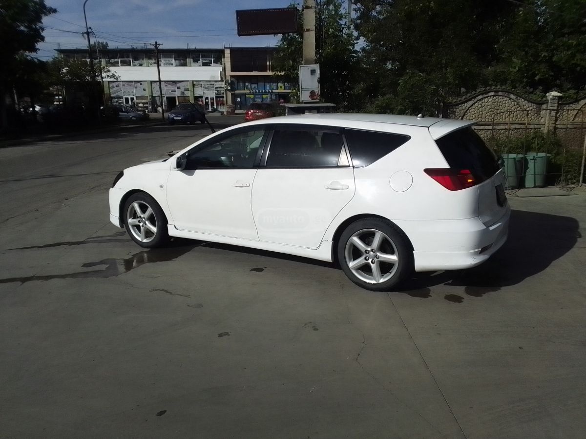 Toyota Caldina 2004 — photo 2