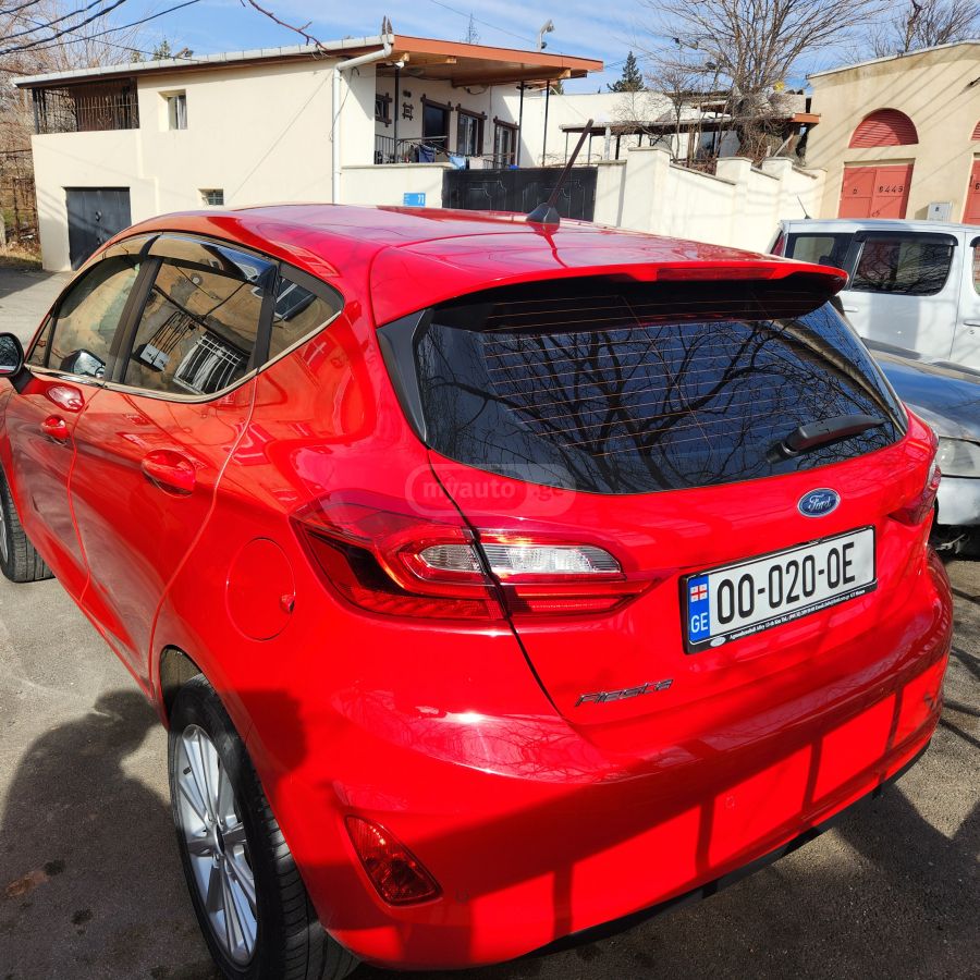 Ford Fiesta 2019 — photo 2