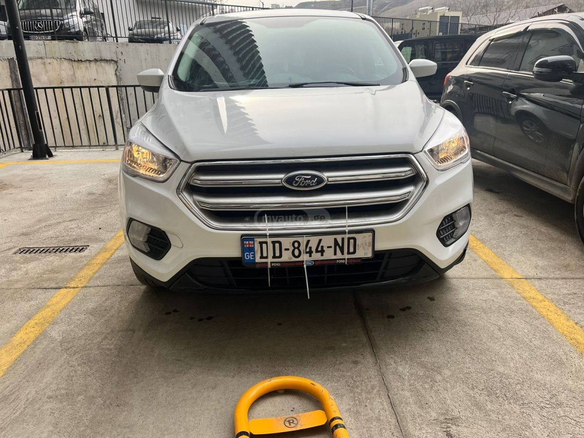 Ford Escape 2017 — photo 2