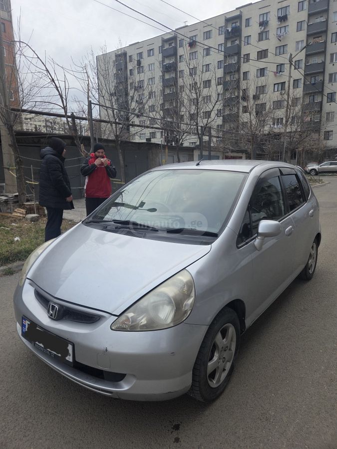 Honda Fit 2003 — photo 2