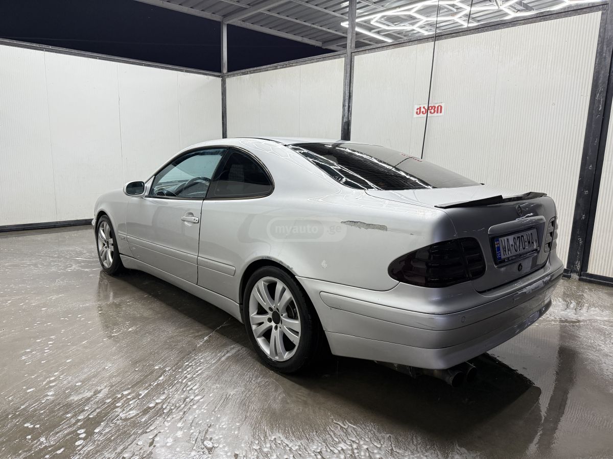 Mercedes-Benz CLK 320 2000 — photo 2