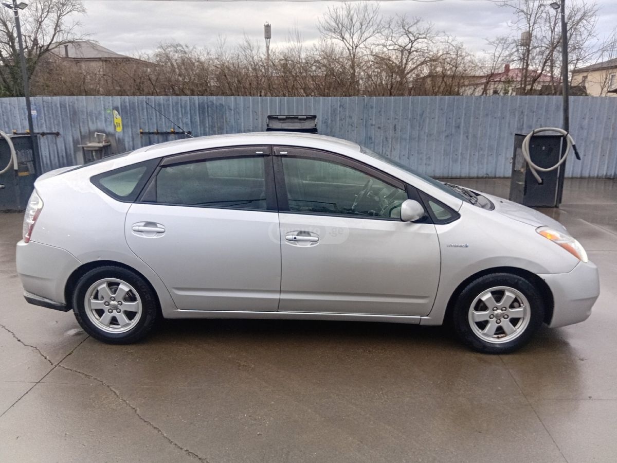 Toyota Prius 2008 — photo 2