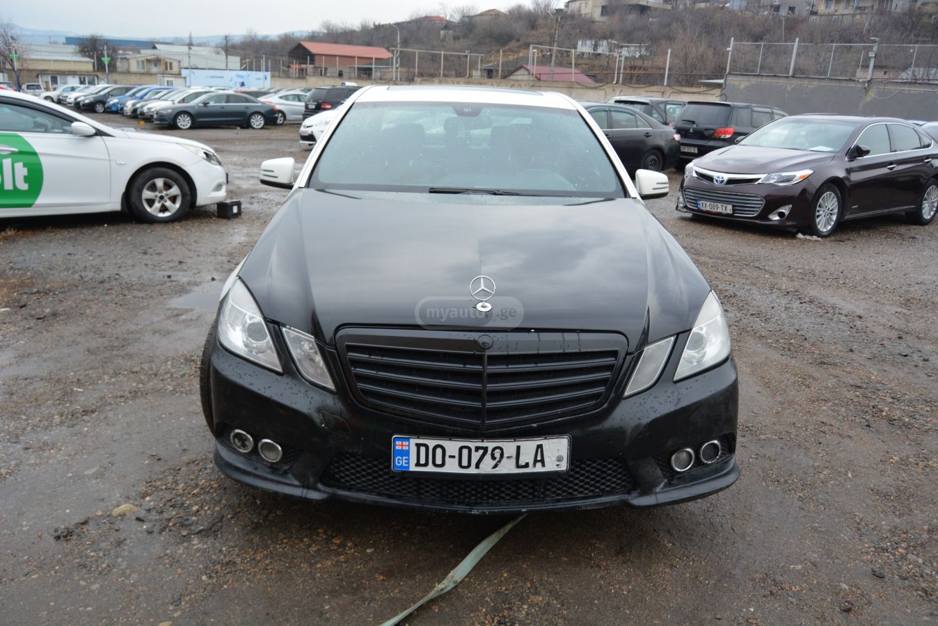 Mercedes-Benz E 350 2009 — photo 2