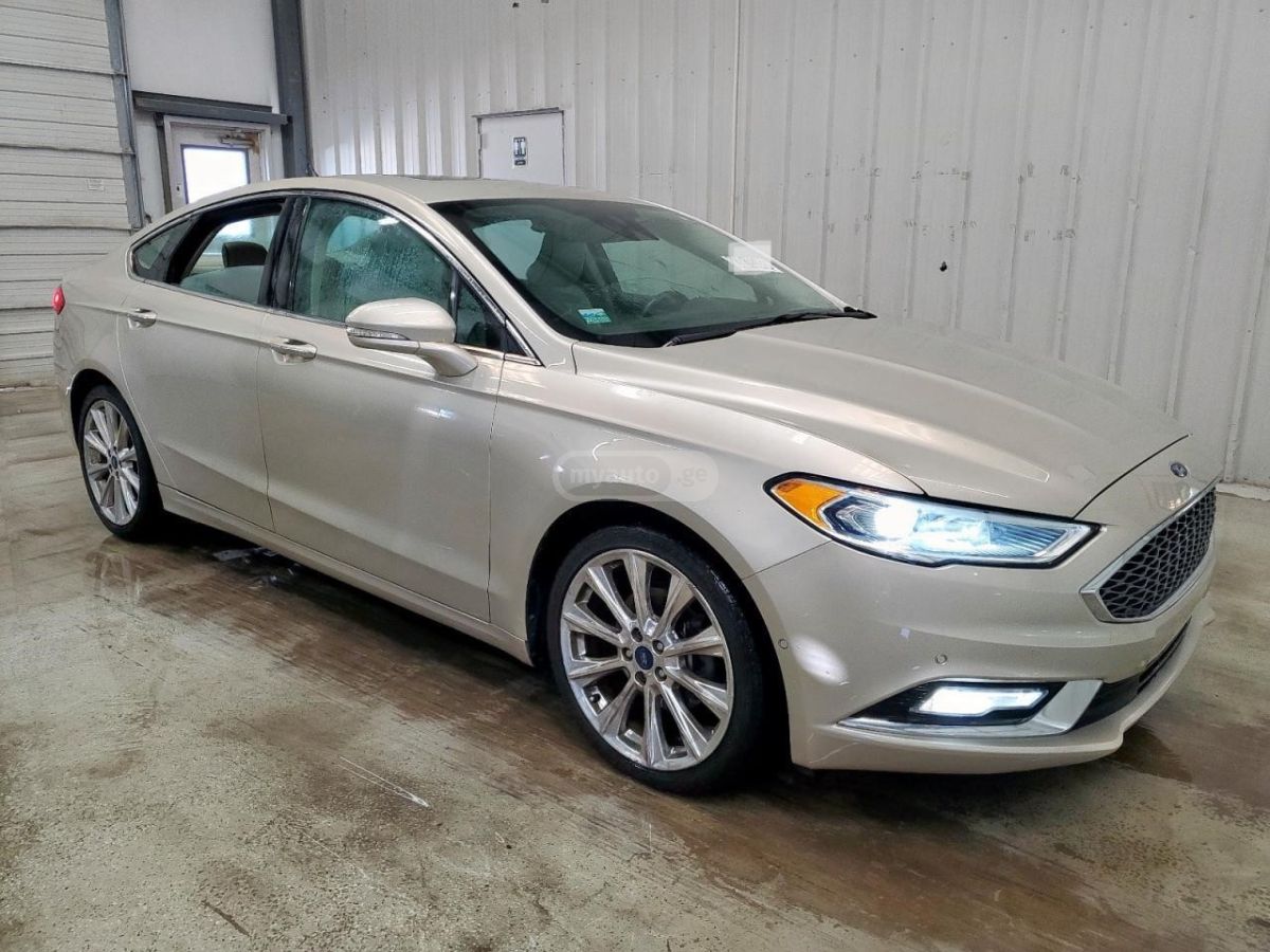 Ford Fusion 2017 — photo 2