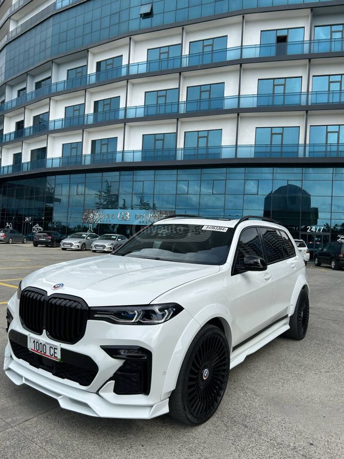 BMW X7 2022 — photo 2