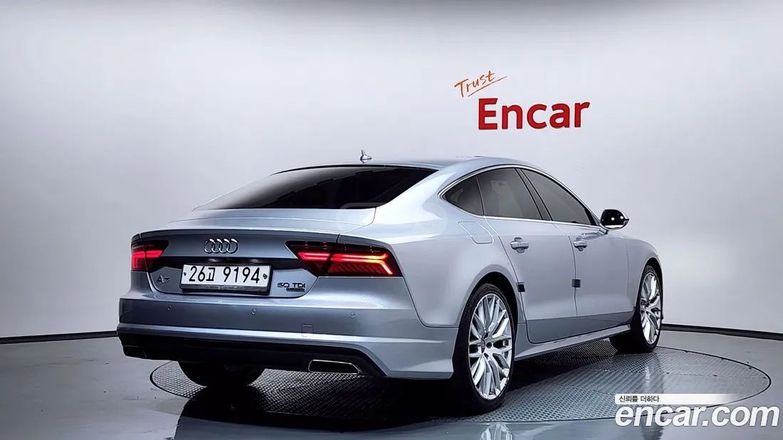 Audi A7 2016 — photo 2