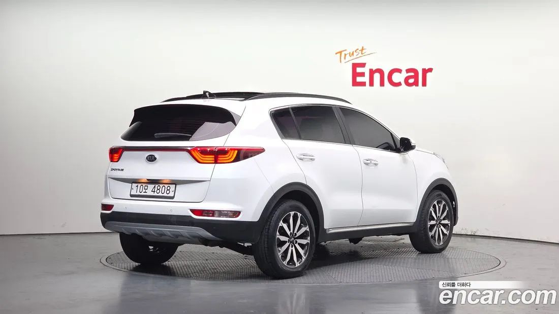 Kia Sportage 2017 — photo 2