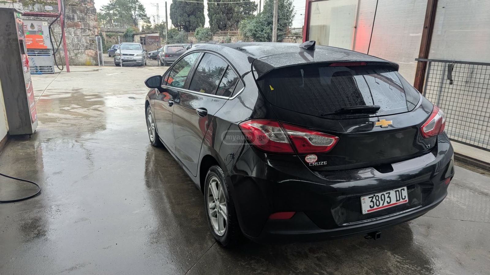Chevrolet Cruze 2018 — photo 2