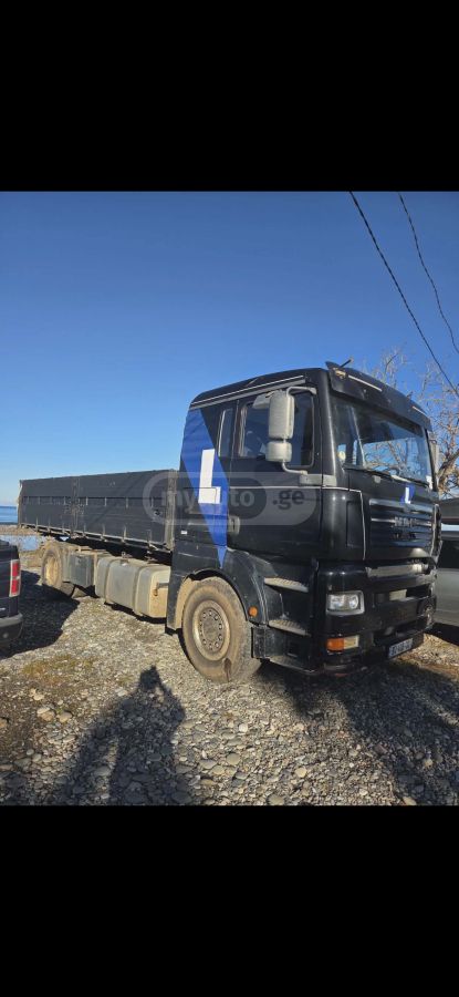 Isuzu TGA
