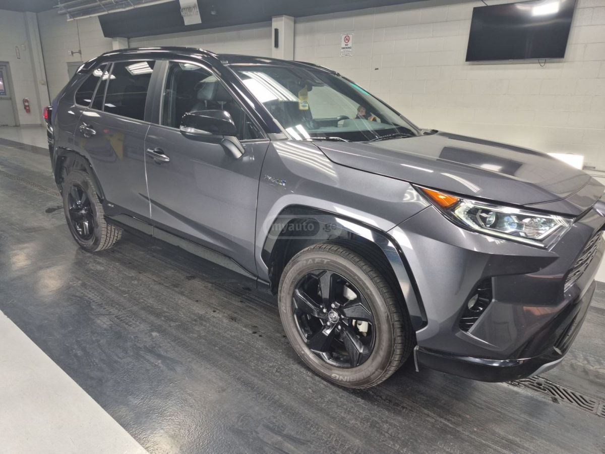 Toyota RAV4 2019 — photo 2