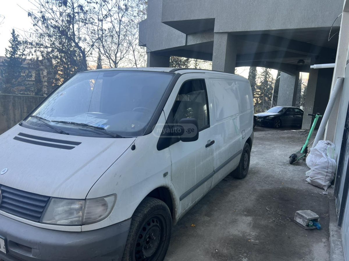 Mercedes-Benz Vito 2001 — photo 2