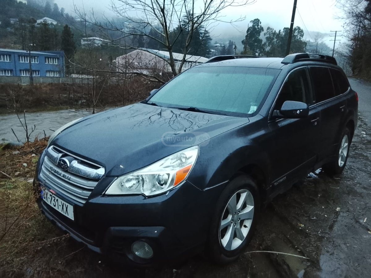 Subaru Outback 2013 — photo 2