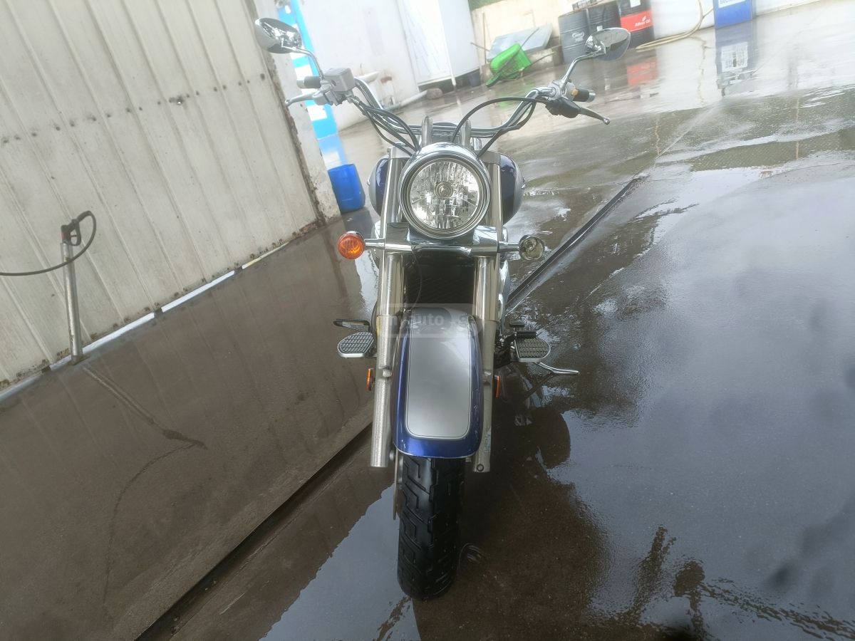 Suzuki Boulevard C50 2007 — photo 2