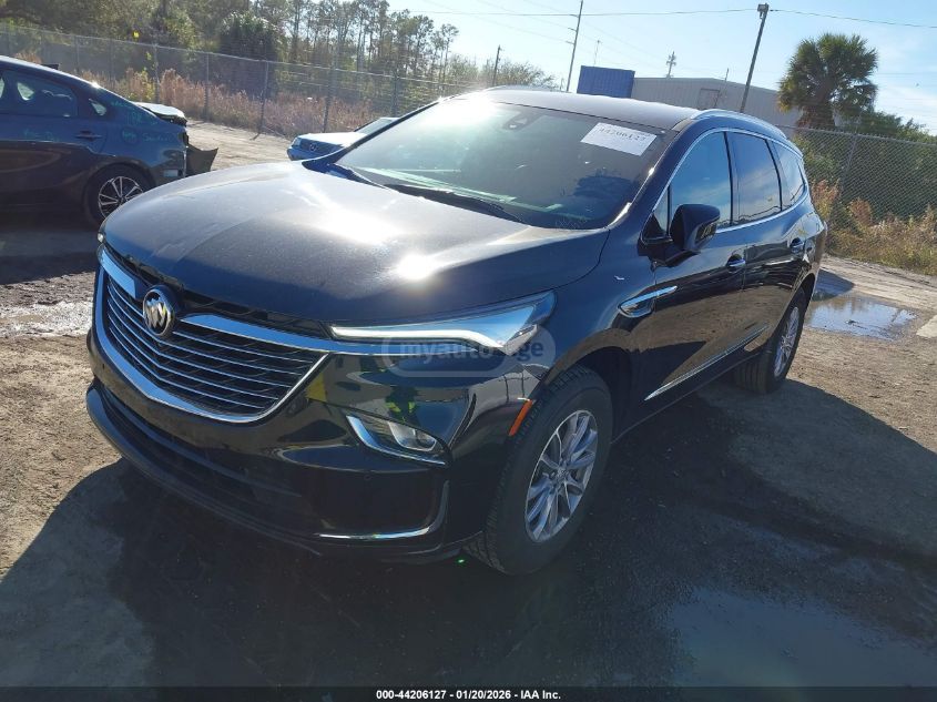 Buick Enclave 2024 — photo 2