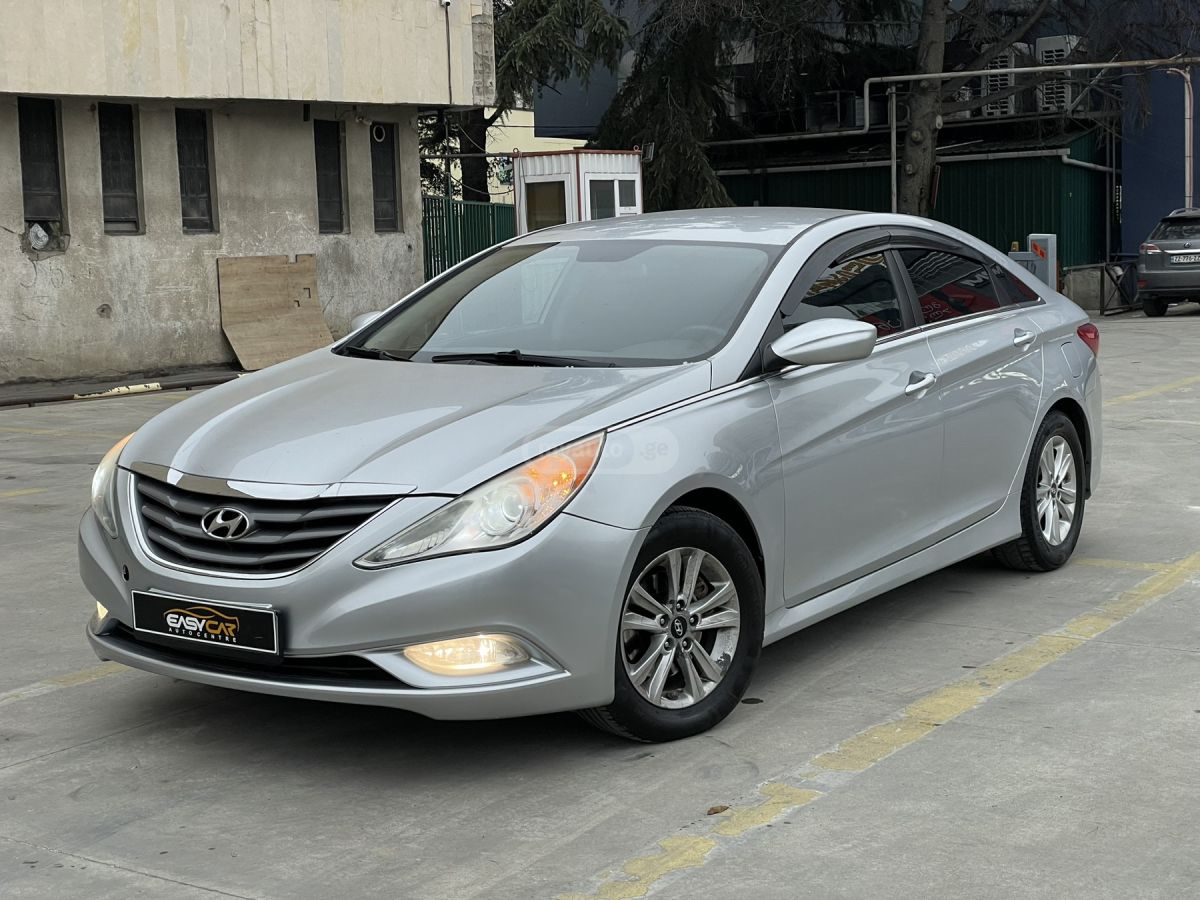 Hyundai Sonata 2013 — photo 2