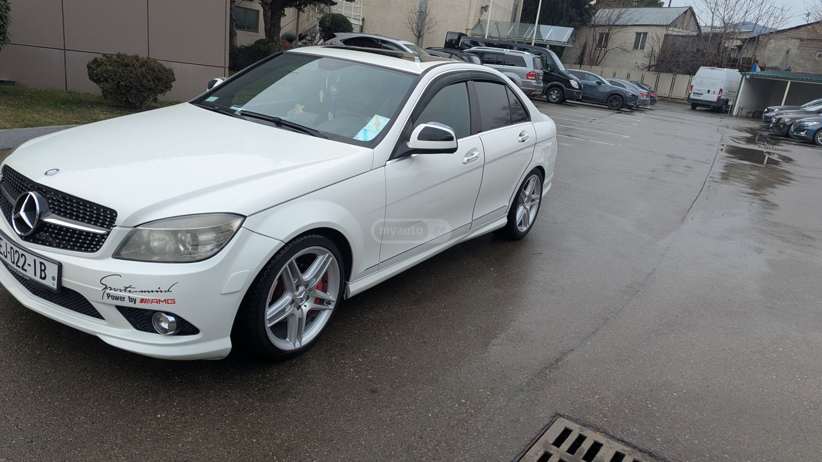 Mercedes-Benz C 300 2008 — photo 2