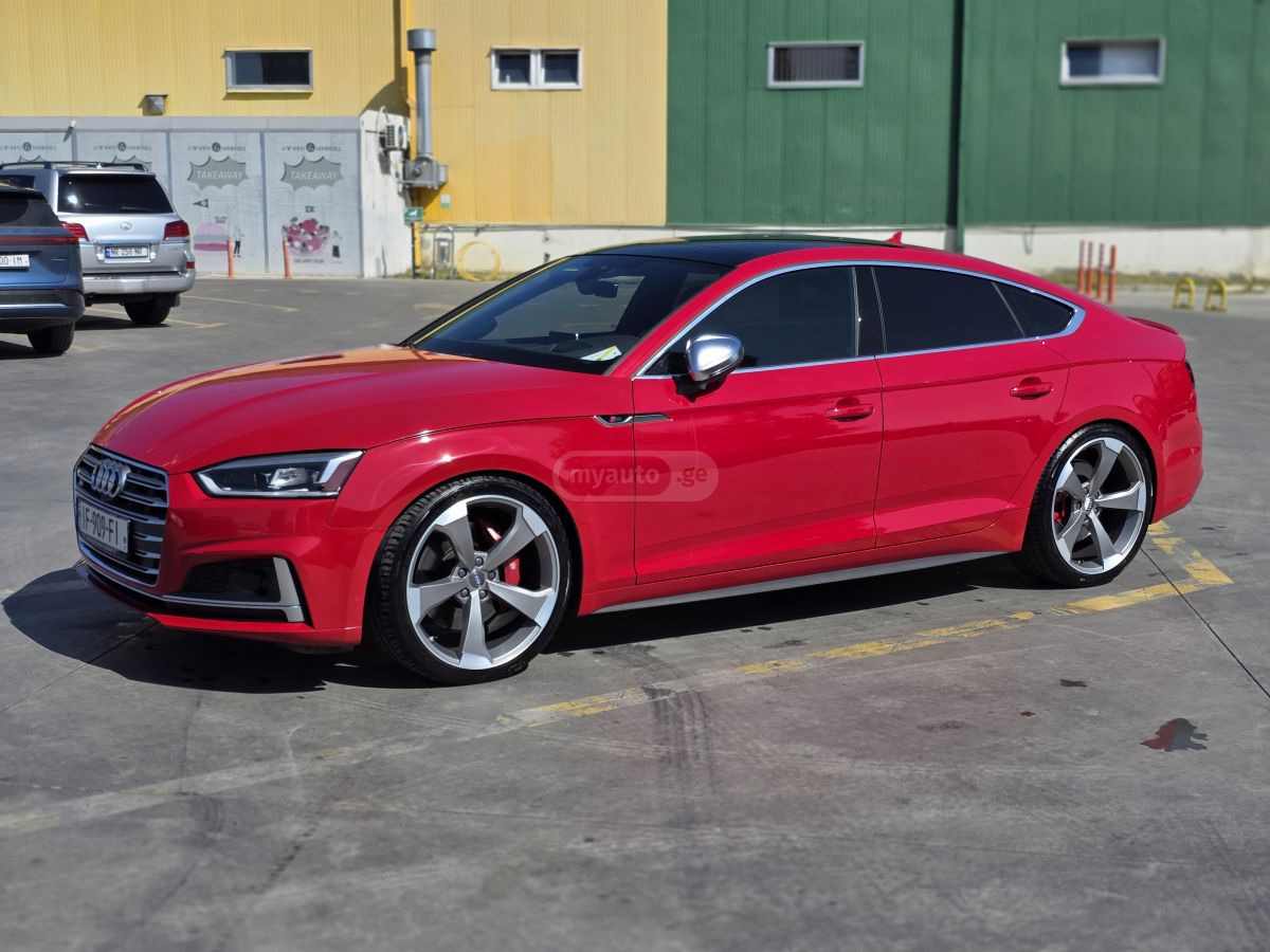 Audi S5