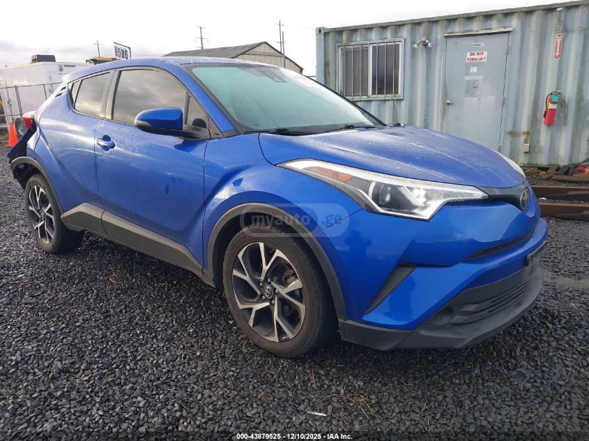 Toyota C-HR 2018 — photo 2