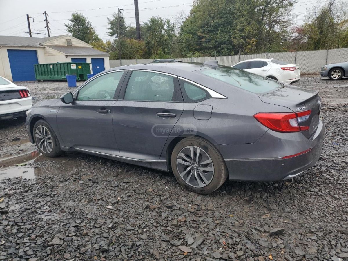 Honda Accord 2019 — photo 2