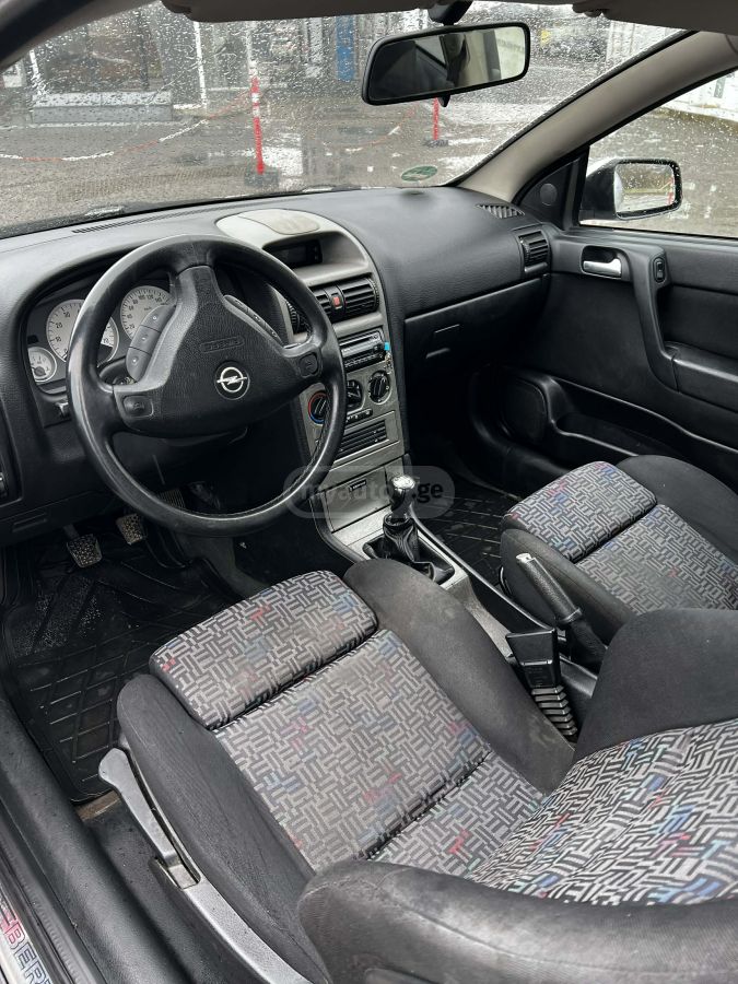 Opel Astra 2001 — photo 2