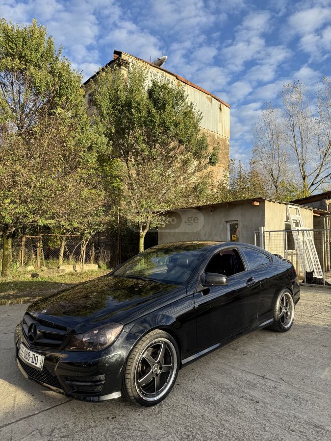Mercedes-Benz C 250 2013 — photo 2