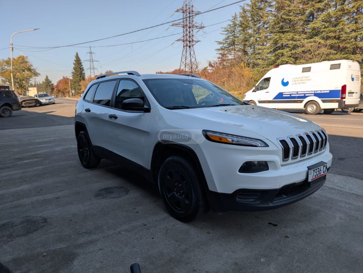 Jeep Cherokee 2015 — photo 2