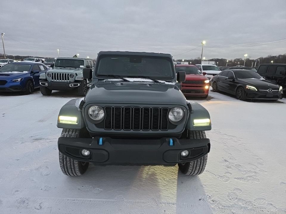 Jeep Wrangler 2024 — photo 2