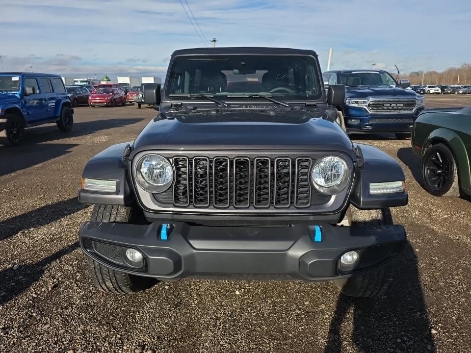 Jeep Wrangler 2024 — photo 2