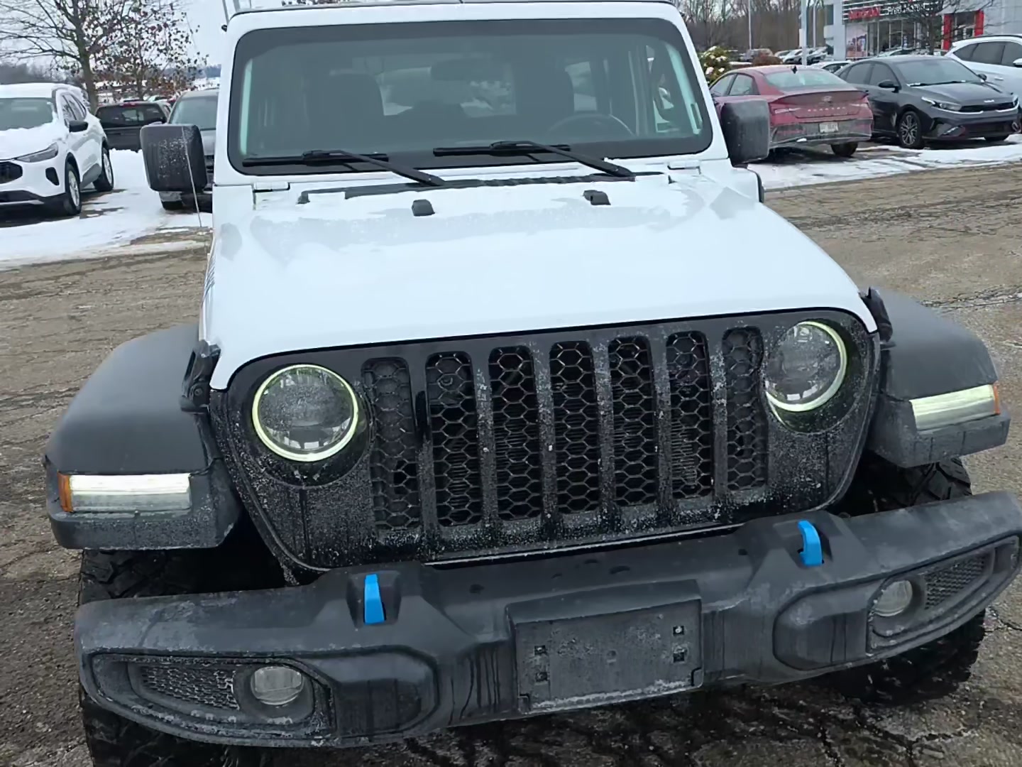 Jeep Wrangler 2023 — photo 2