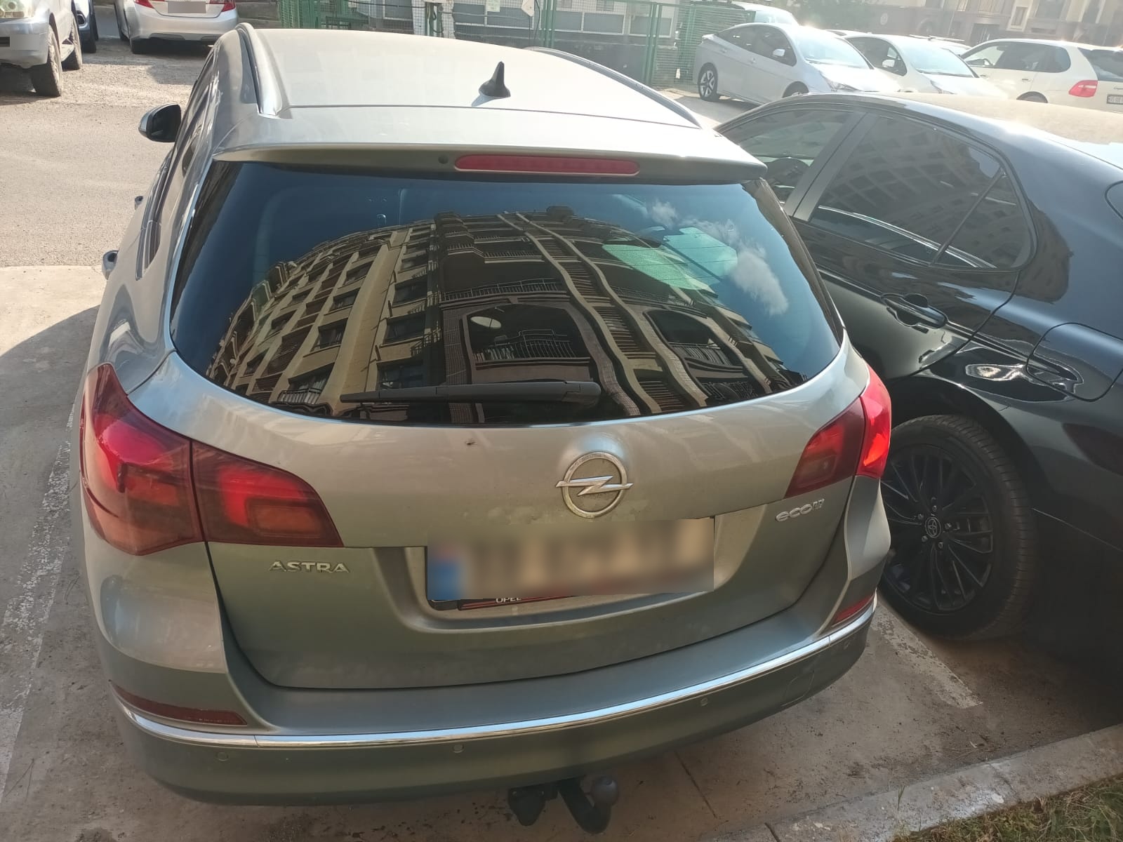 Opel Astra 2015 — photo 2