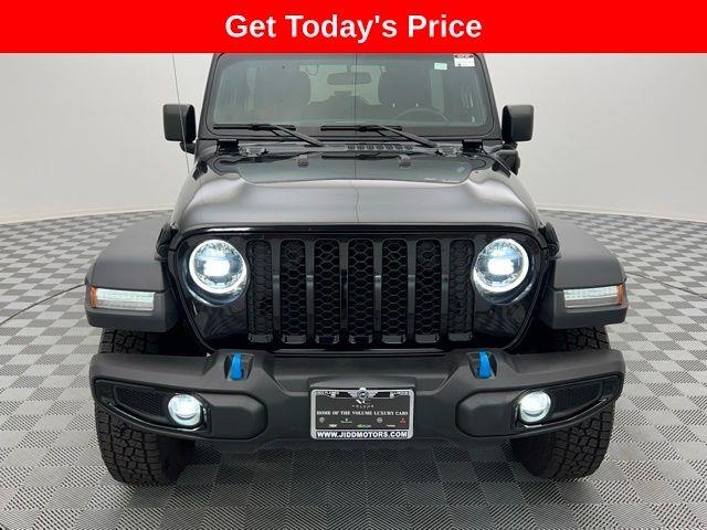 Jeep Wrangler 2023 — photo 2