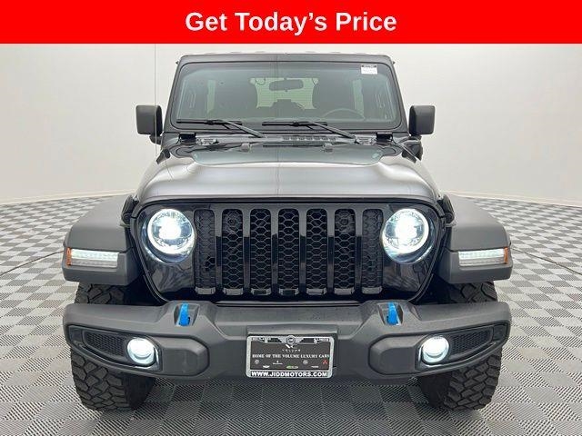 Jeep Wrangler 2023 — photo 2