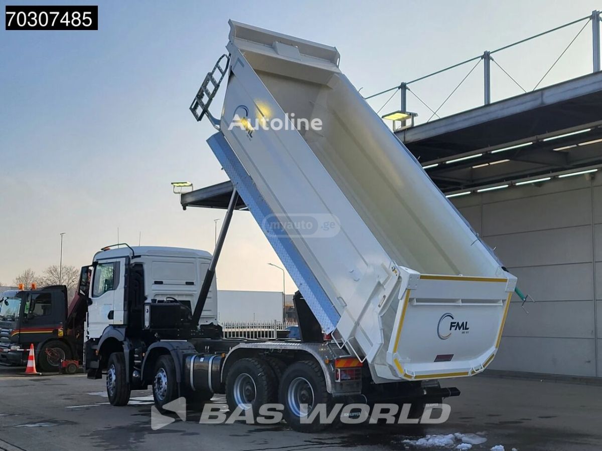 Isuzu TGS 2025 — photo 2