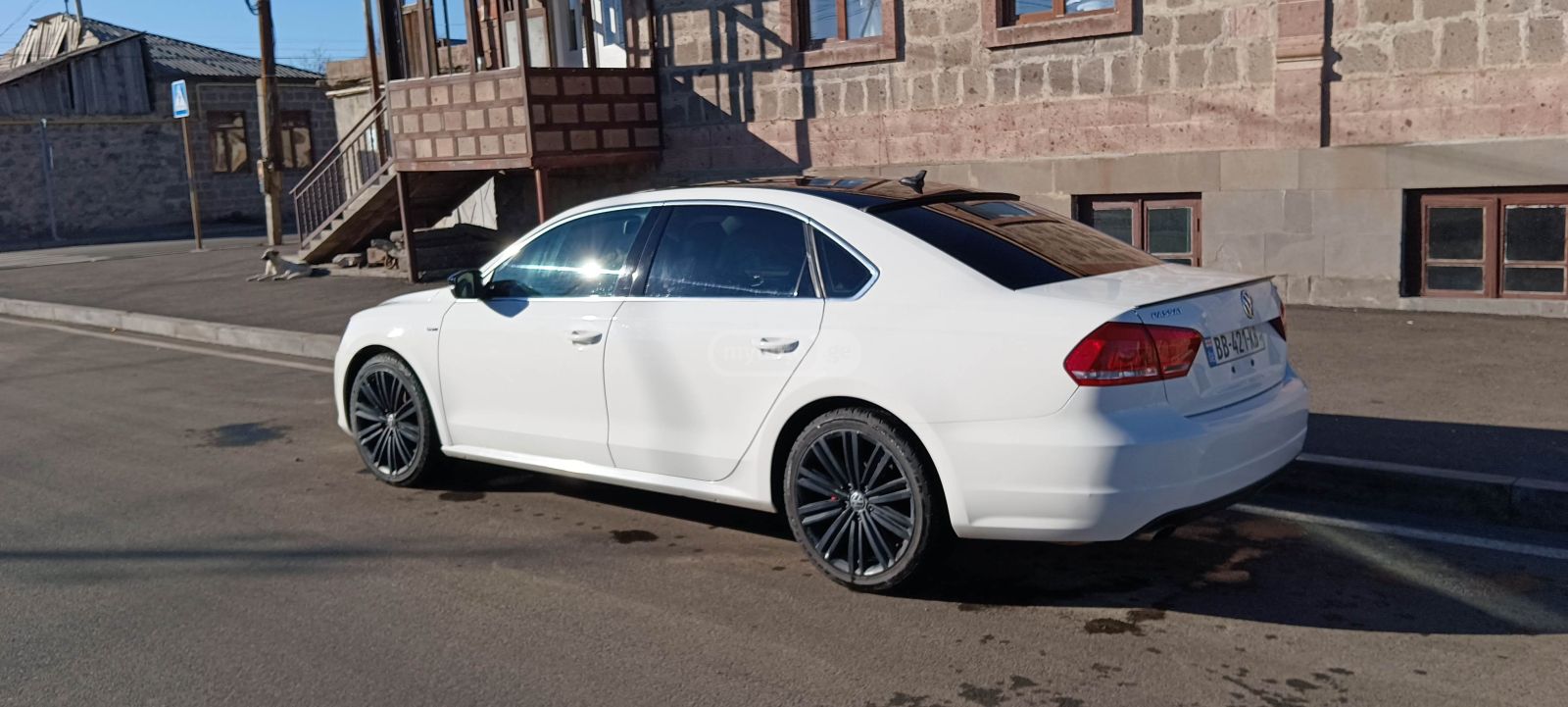 Volkswagen Passat 2015 — photo 2