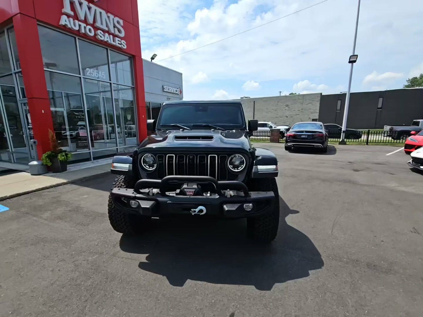 Jeep Wrangler 2024 — photo 2