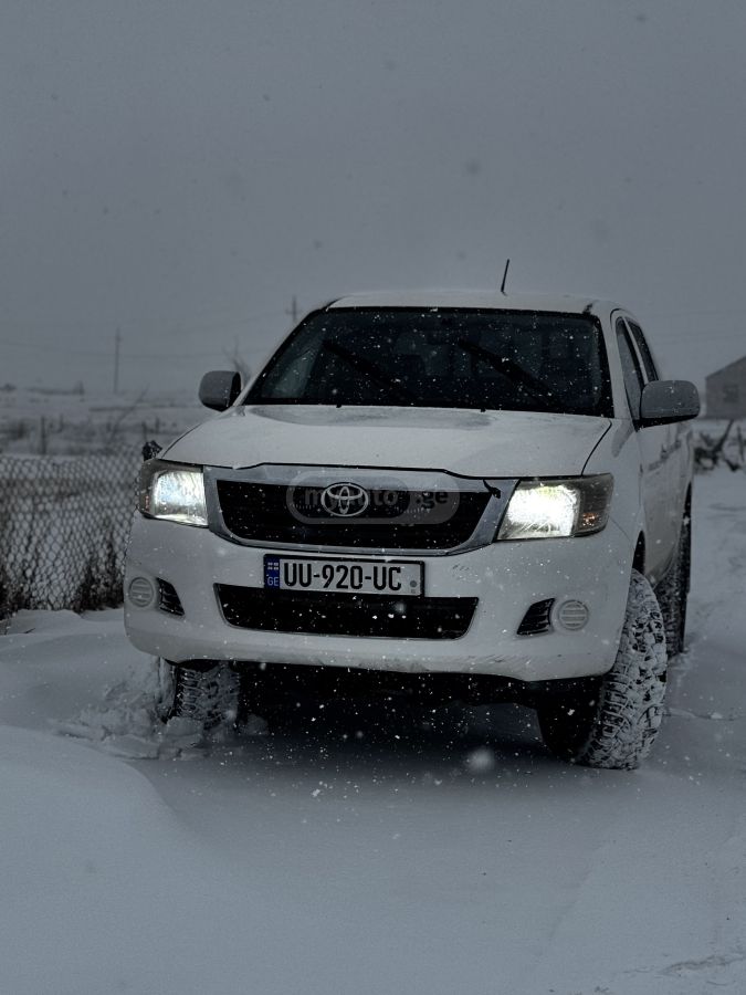 Toyota Hilux