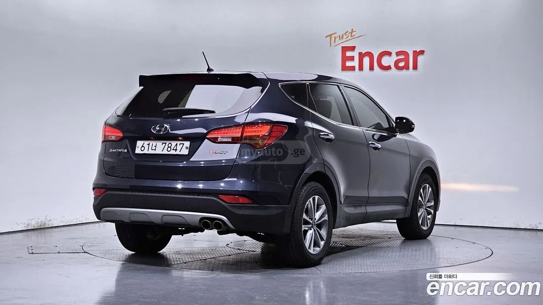 Hyundai Santa FE 2015 — photo 2