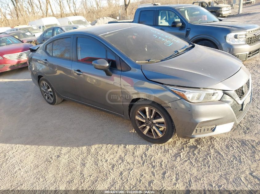 Nissan Versa