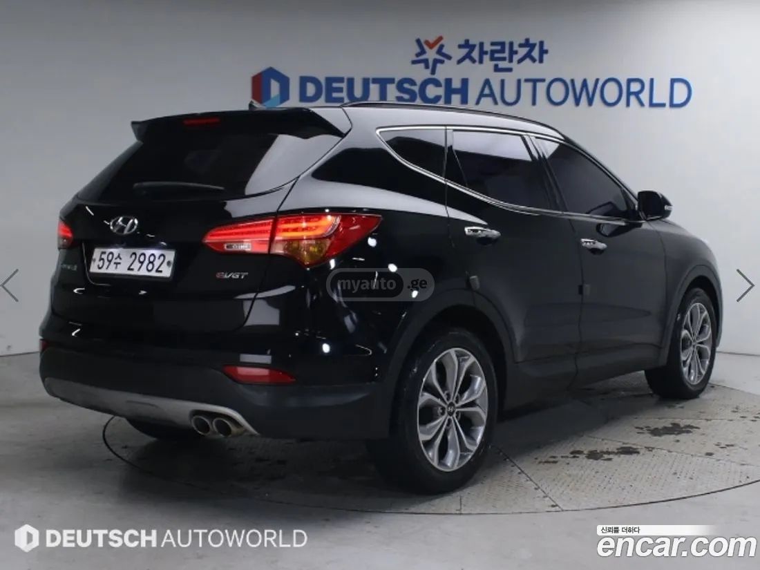 Hyundai Santa Fe 2015 — photo 2