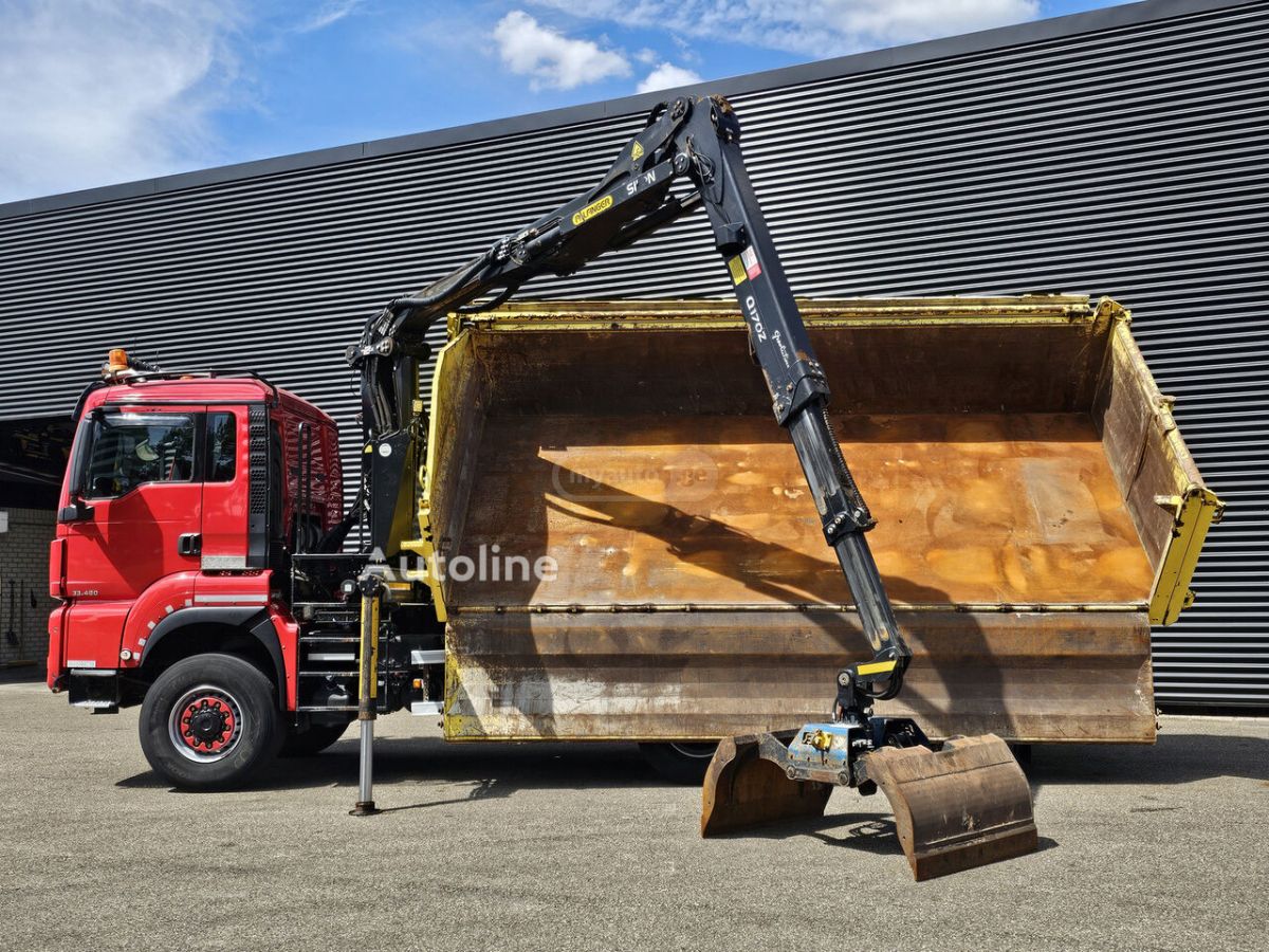 Isuzu TGS 2016 — photo 2