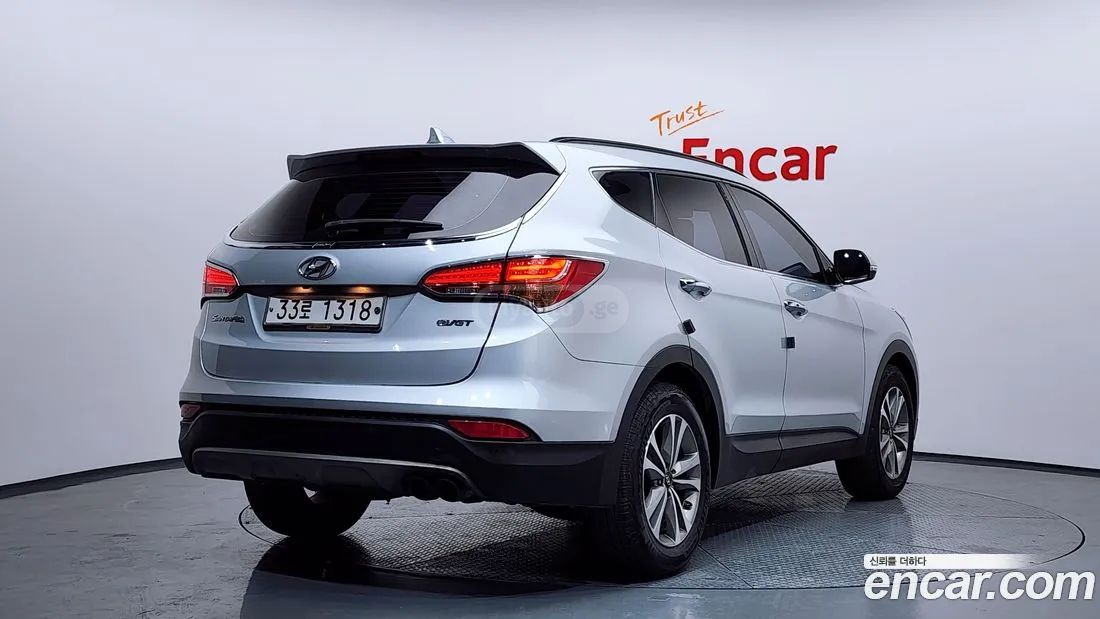 Hyundai Santa FE 2015 — photo 2