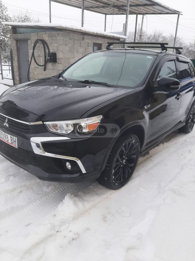 Mitsubishi Outlander Sport 2019 — photo 2