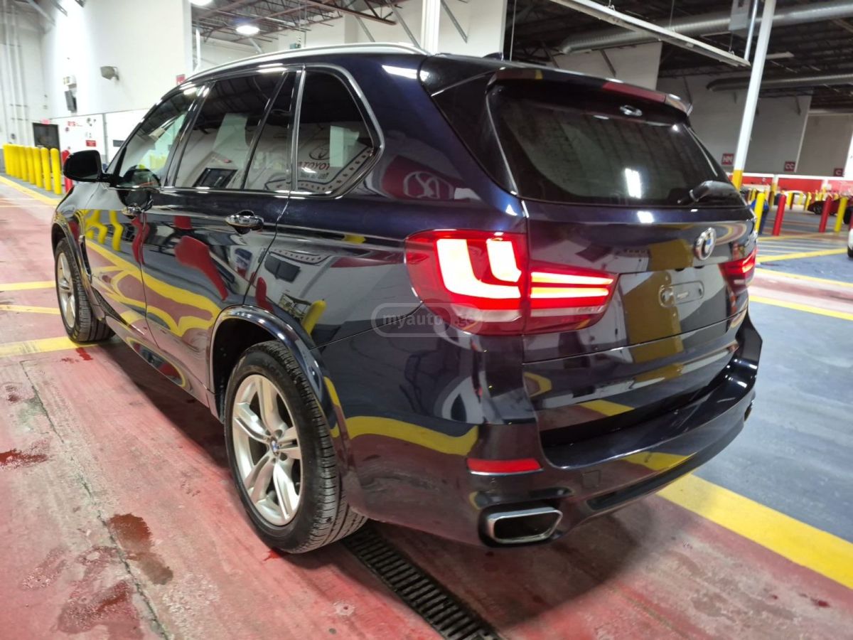 BMW X5 2017 — photo 2