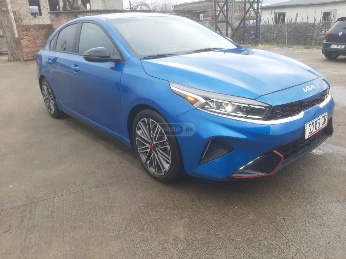 Kia Forte 2022 — photo 2