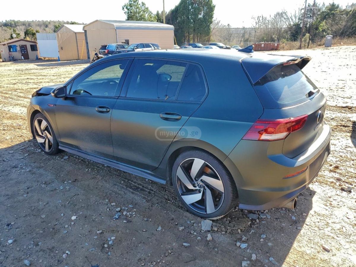 Volkswagen GTI 2022 — photo 2