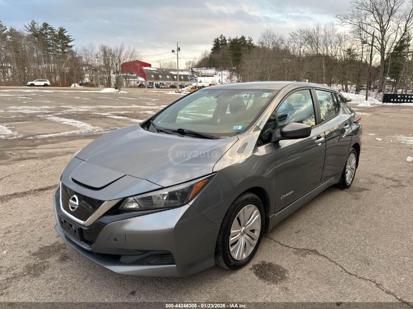 Nissan Leaf 2019 — photo 2