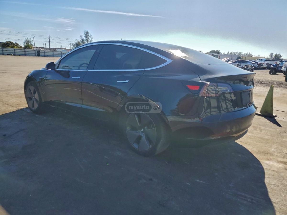 Tesla Model S 2020 — photo 2