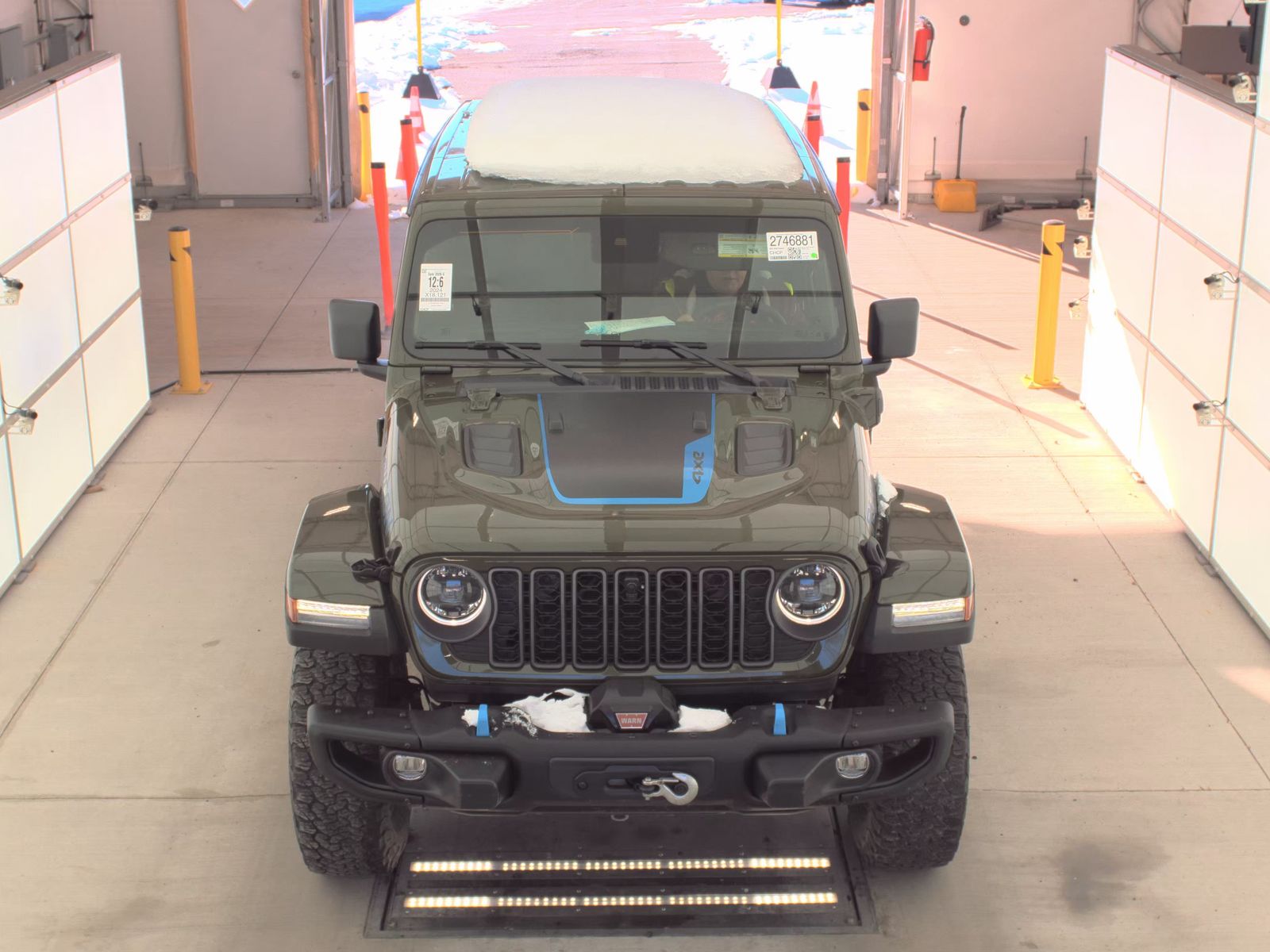 Jeep Wrangler 2024 — photo 2